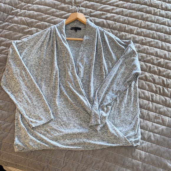 Gibson x Living in Yellow Gray Knit Wrap Top - Picture 2 of 4